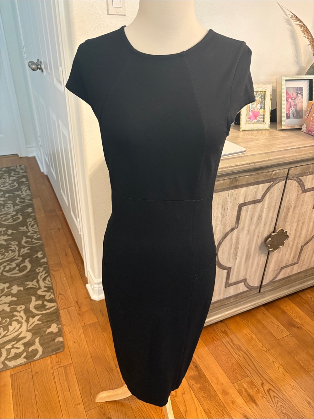 Felicity & Coco Black Cap-Sleeve Midi Sheath Dress